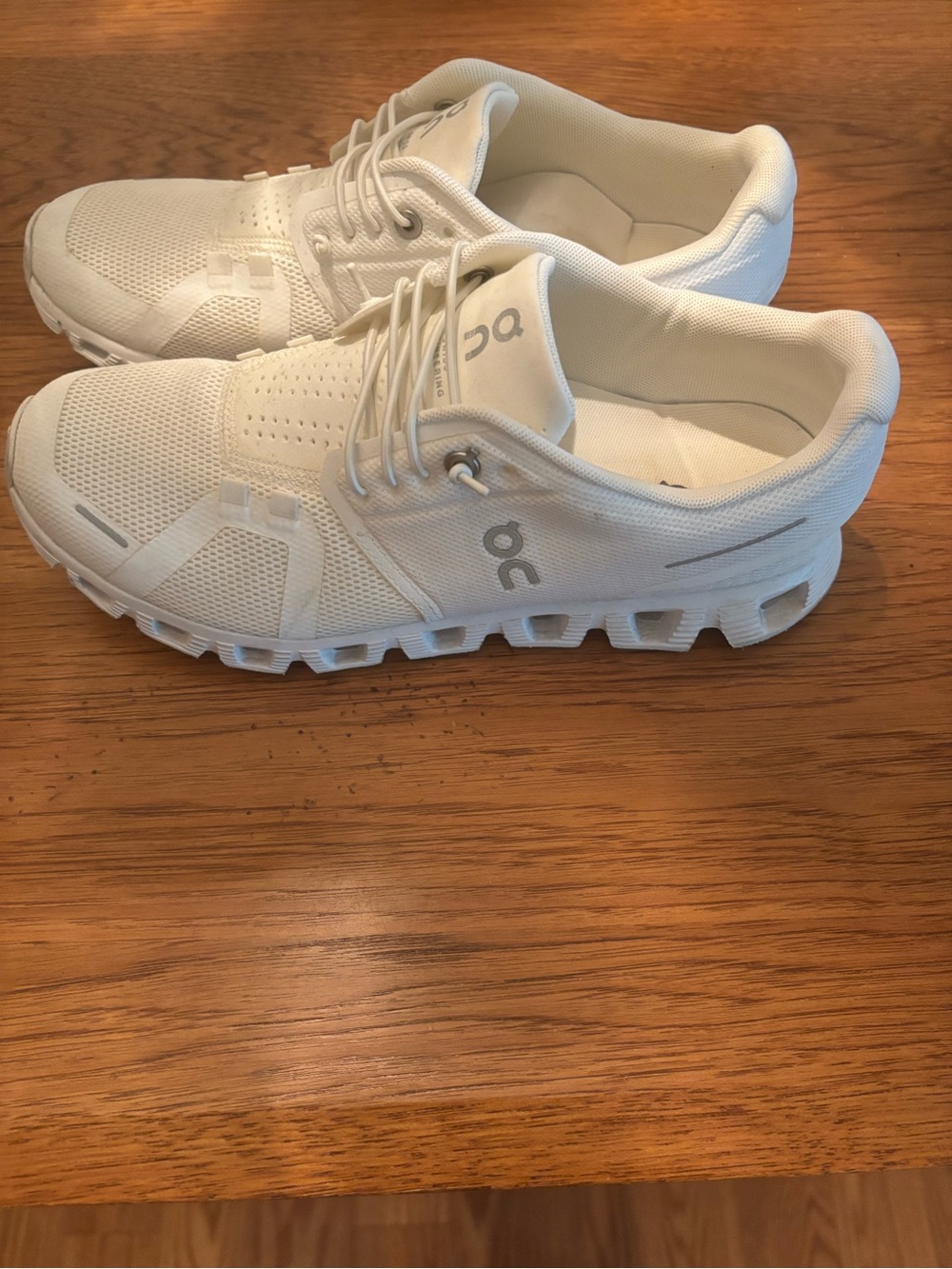 On Cloud Women's Athletic Shoes - White - Picture 2 of 5